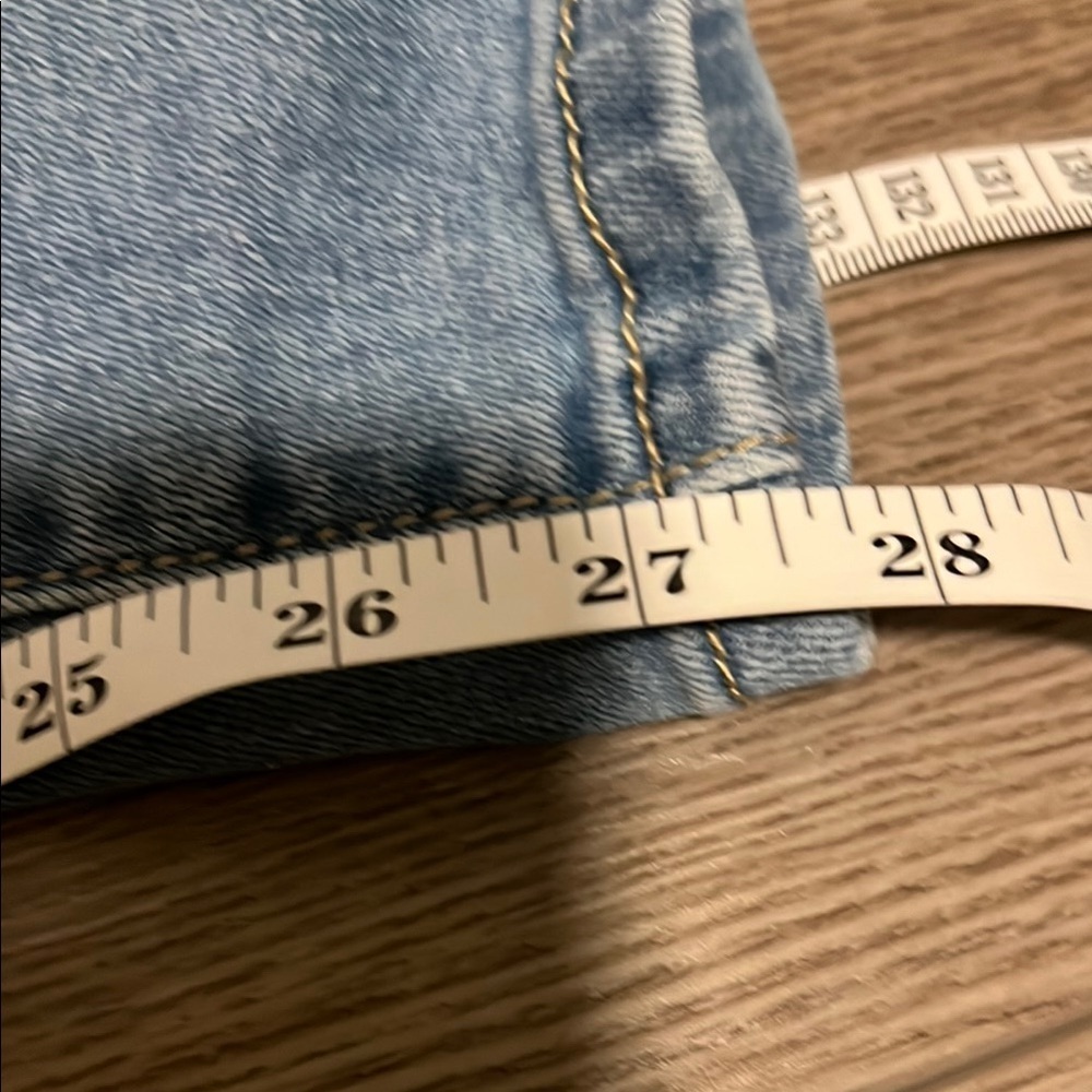 Pretty little things Women's Light Blue Jeans - Picture 7 of 8